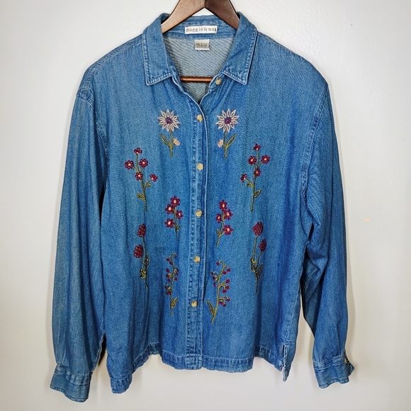Vtg Maggie & Max Denim Floral Embroidered Top Womens Large Folk Camp Grandmacore - Picture 1 of 10